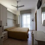 Plaza ホテル 3*
