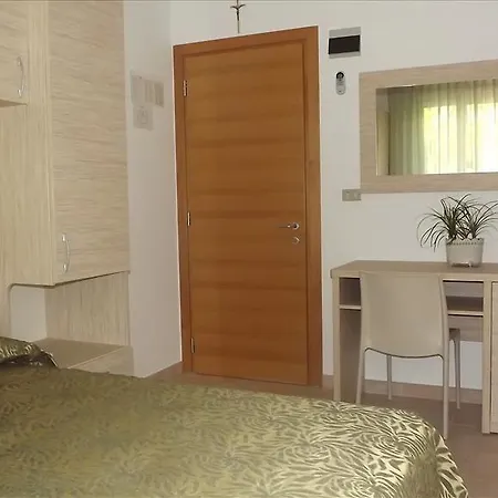 Hotell Plaza Rimini