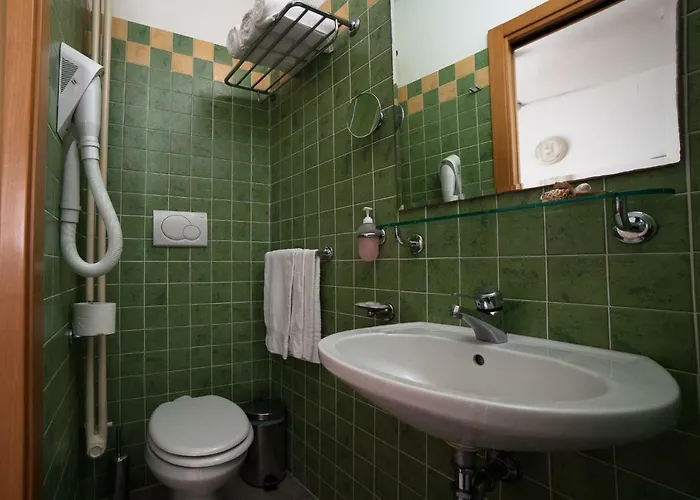 Plaza מלון רימיני